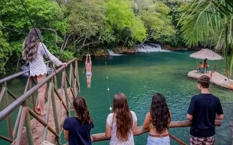 turistas-em-bonito-ms