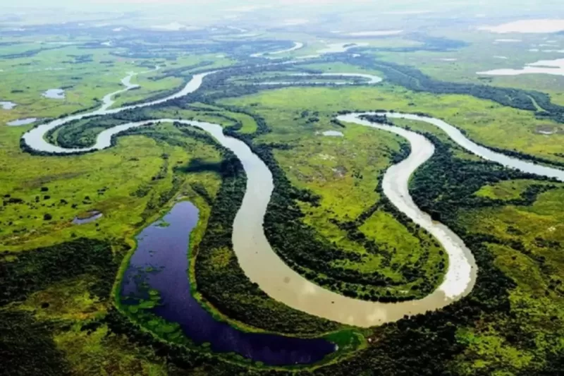 relevo-do-pantanal-1024x683